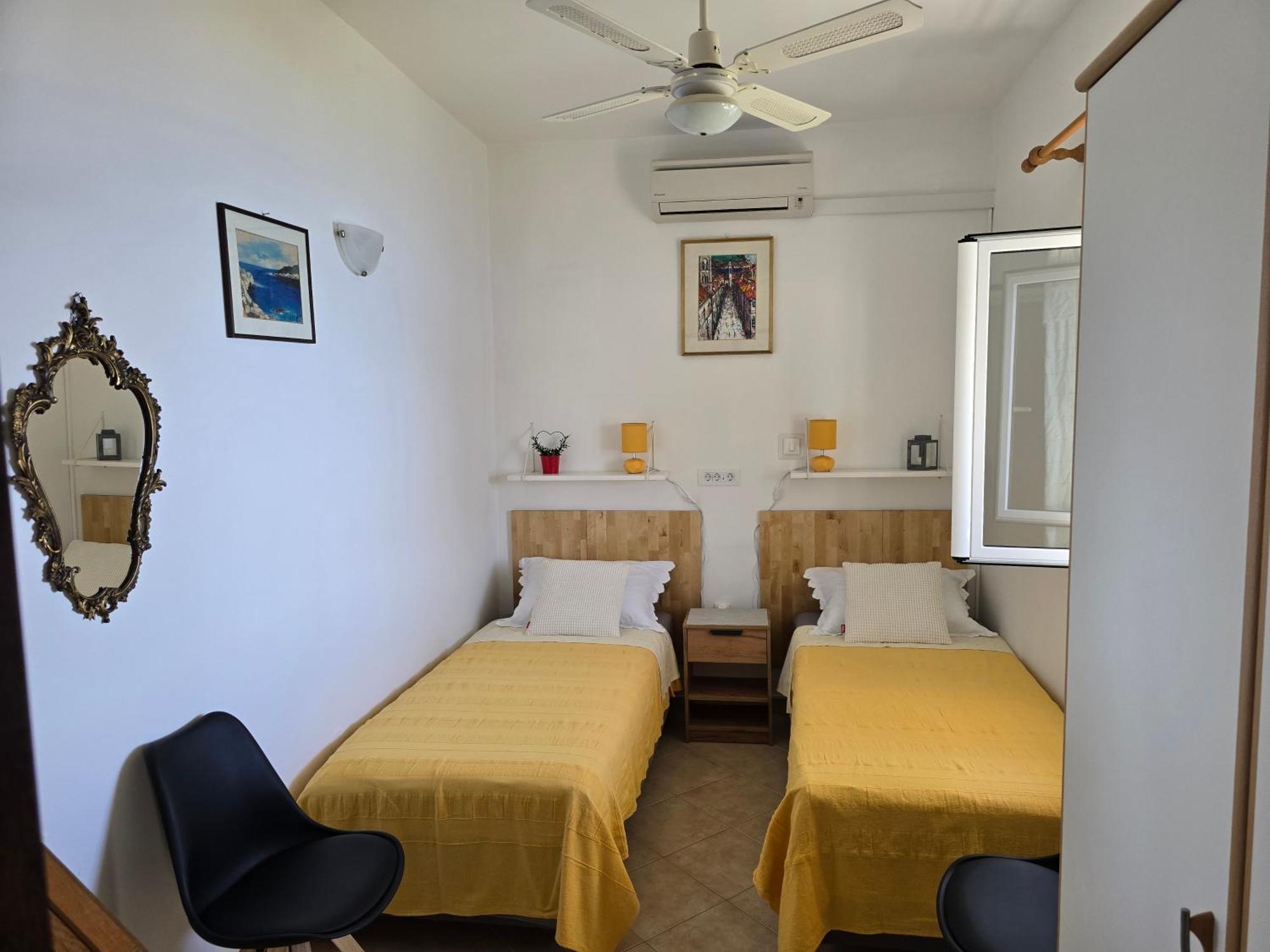 Apartments Bajo - Free Parking Dubrovnik Exterior foto